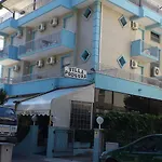 Hotel Podgora 3*