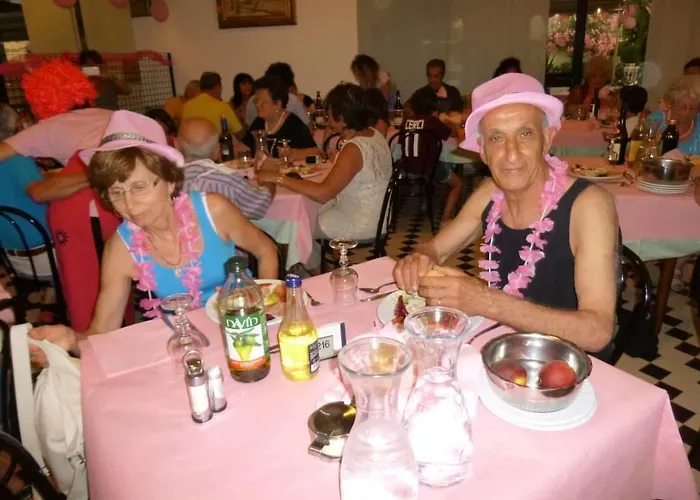 Отель Podgora Римини